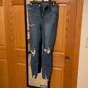 American Eagle Outfitters Size 4 Super High Rise Distressed Jegging
